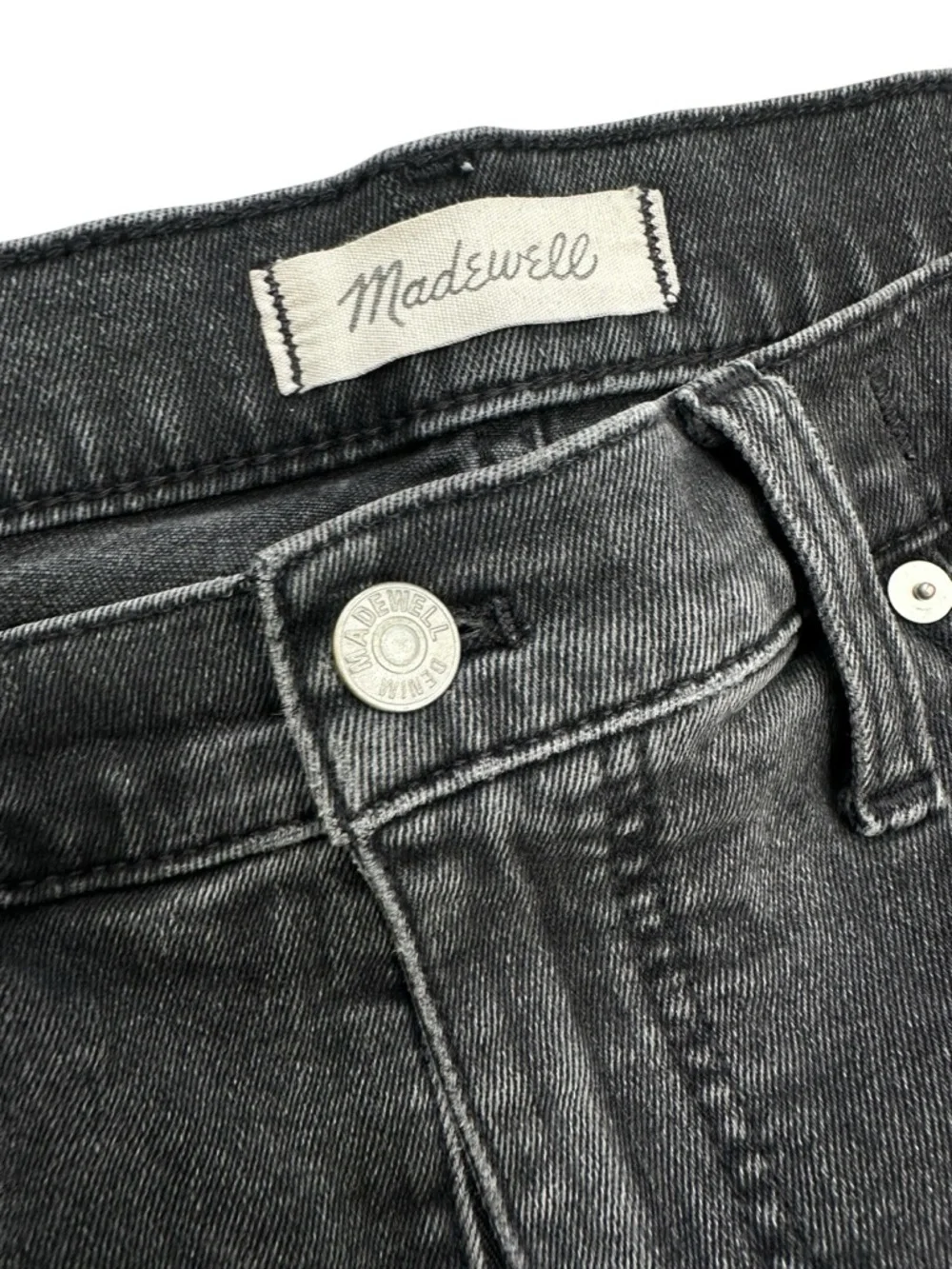 Madewell High-Rise Denim Mid-Length Shorts Washed Black Denim Cutoff Bermuda 31 - Picture 2 of 9